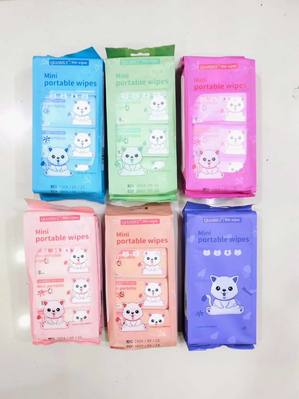 QIANHUI Cute Cartoon Mini Portable Wet Wipes